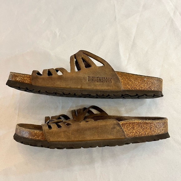 BIRKENSTOCK Women’s Granada Sandal, Mocha Birkibuc, Size 40 (US 9) - Picture 3 of 5